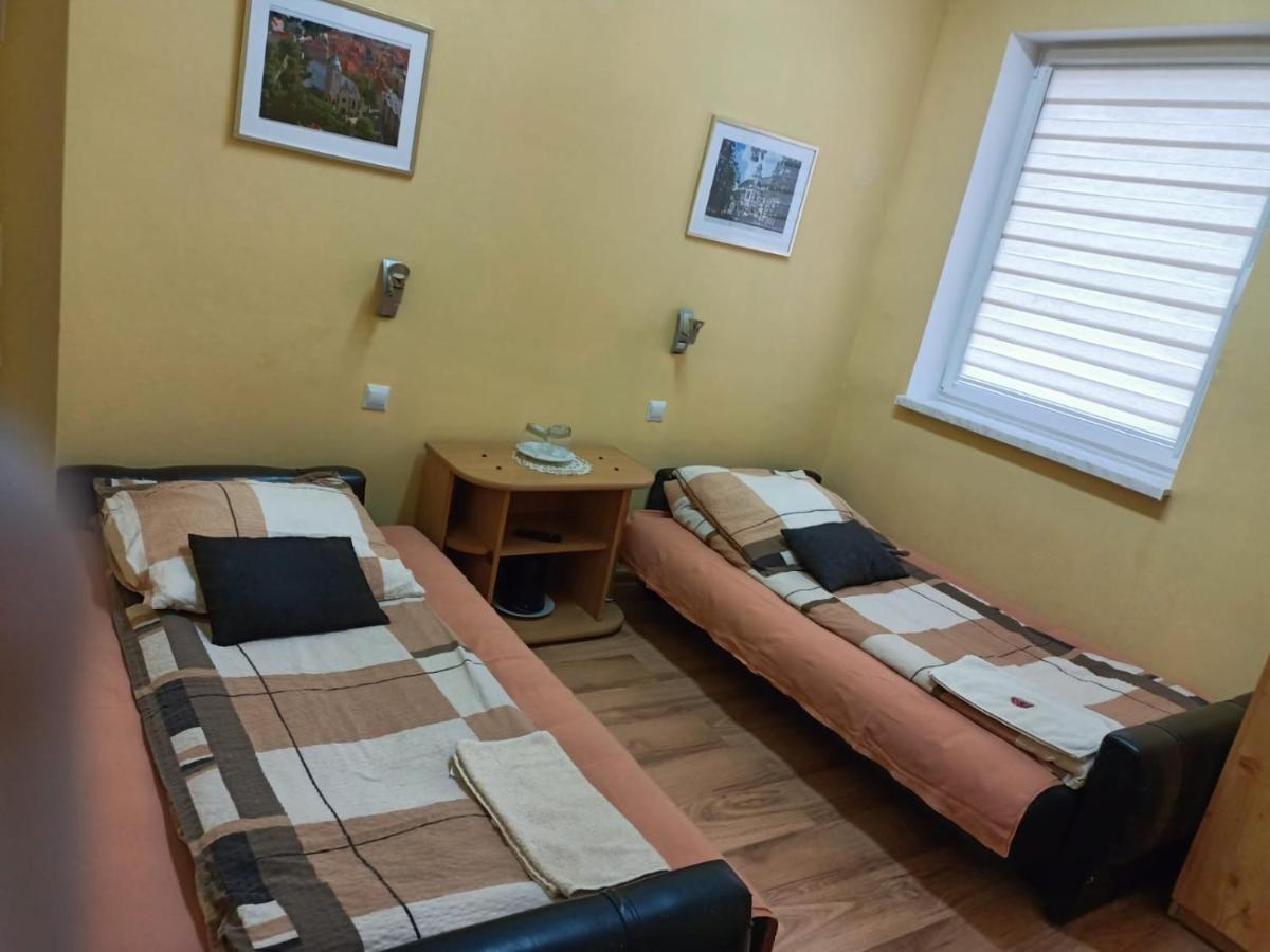 Motel Sportowy Osir Jawor Buitenkant foto