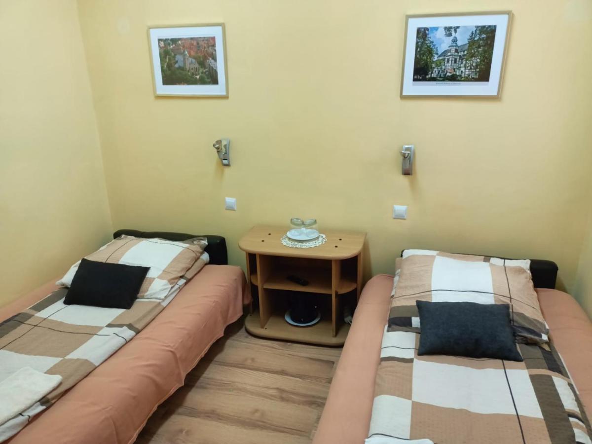 Motel Sportowy Osir Jawor Buitenkant foto
