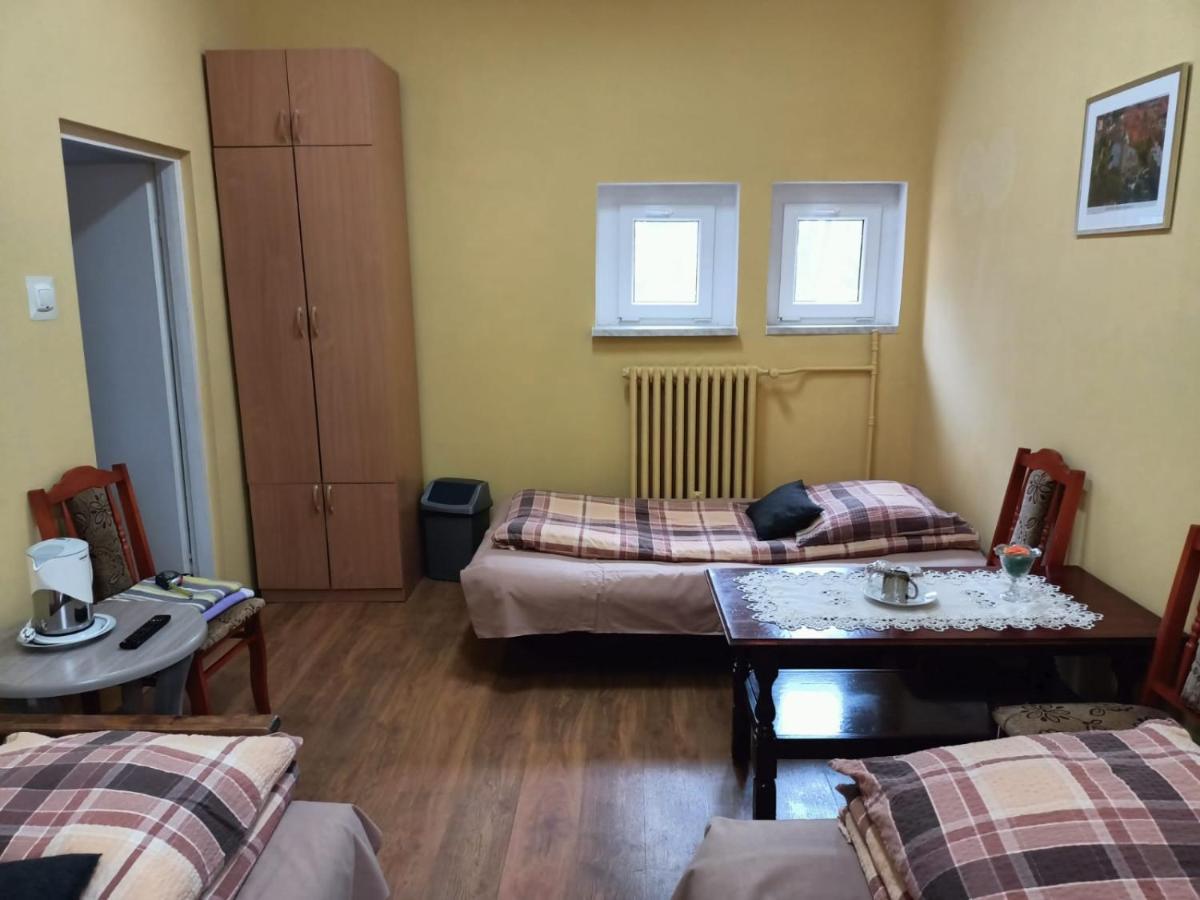 Motel Sportowy Osir Jawor Buitenkant foto
