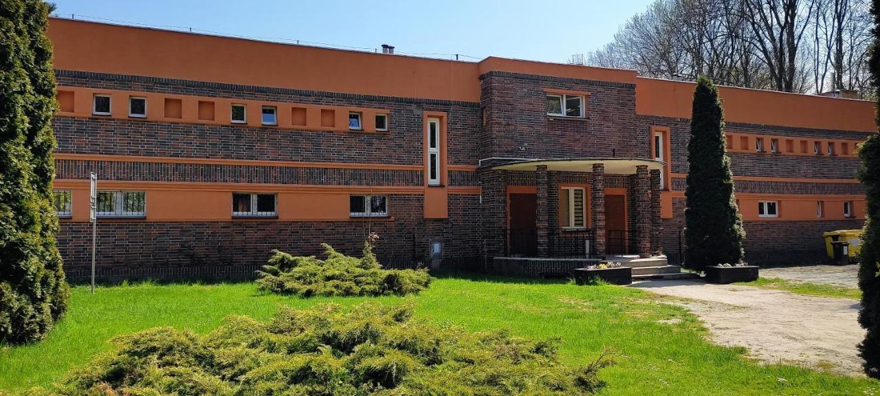 Motel Sportowy Osir Jawor Buitenkant foto
